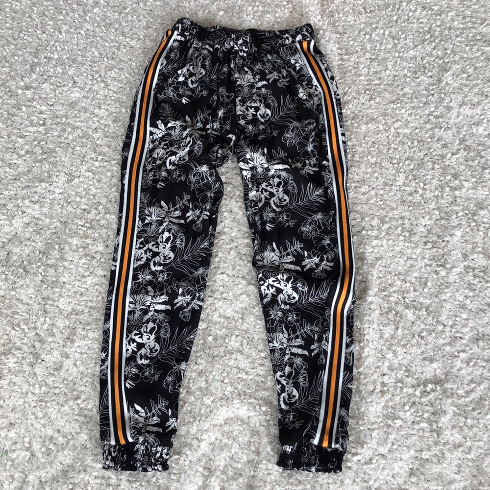 Boutique, Vintage Havana flowy pants